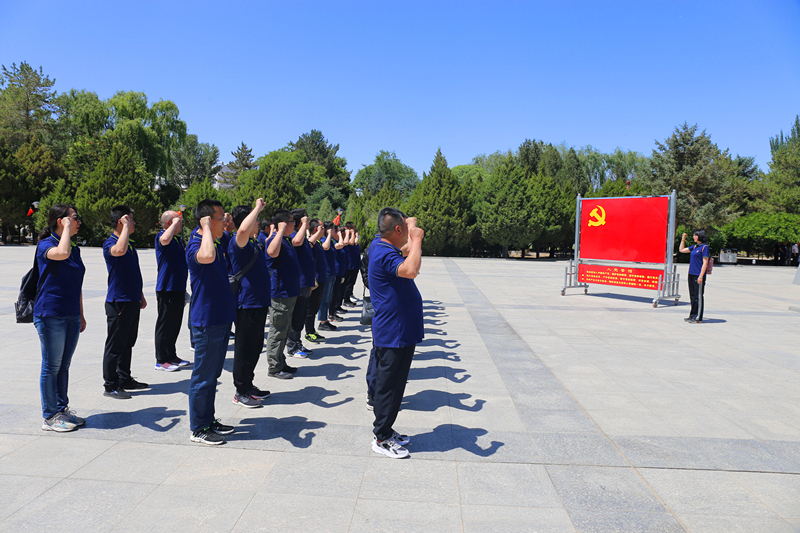 追忆革命征程 传承红色基因 中心组织党员参观中国工农红军西路军纪念馆