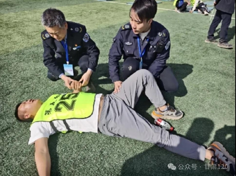 中心圆满完成公务员省直考区体能测评医疗保障工作