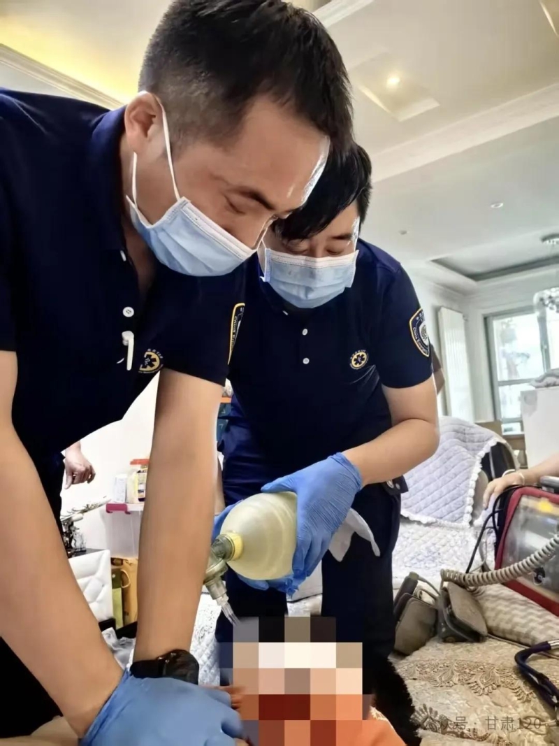 生死竞速!省紧急医疗救援中心成功抢救心脏骤停老人 生死竞速!省紧急医疗救援中心成功抢救心脏骤停老人